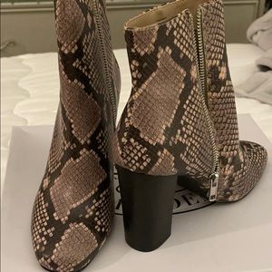 Steve Madden snake skin boots